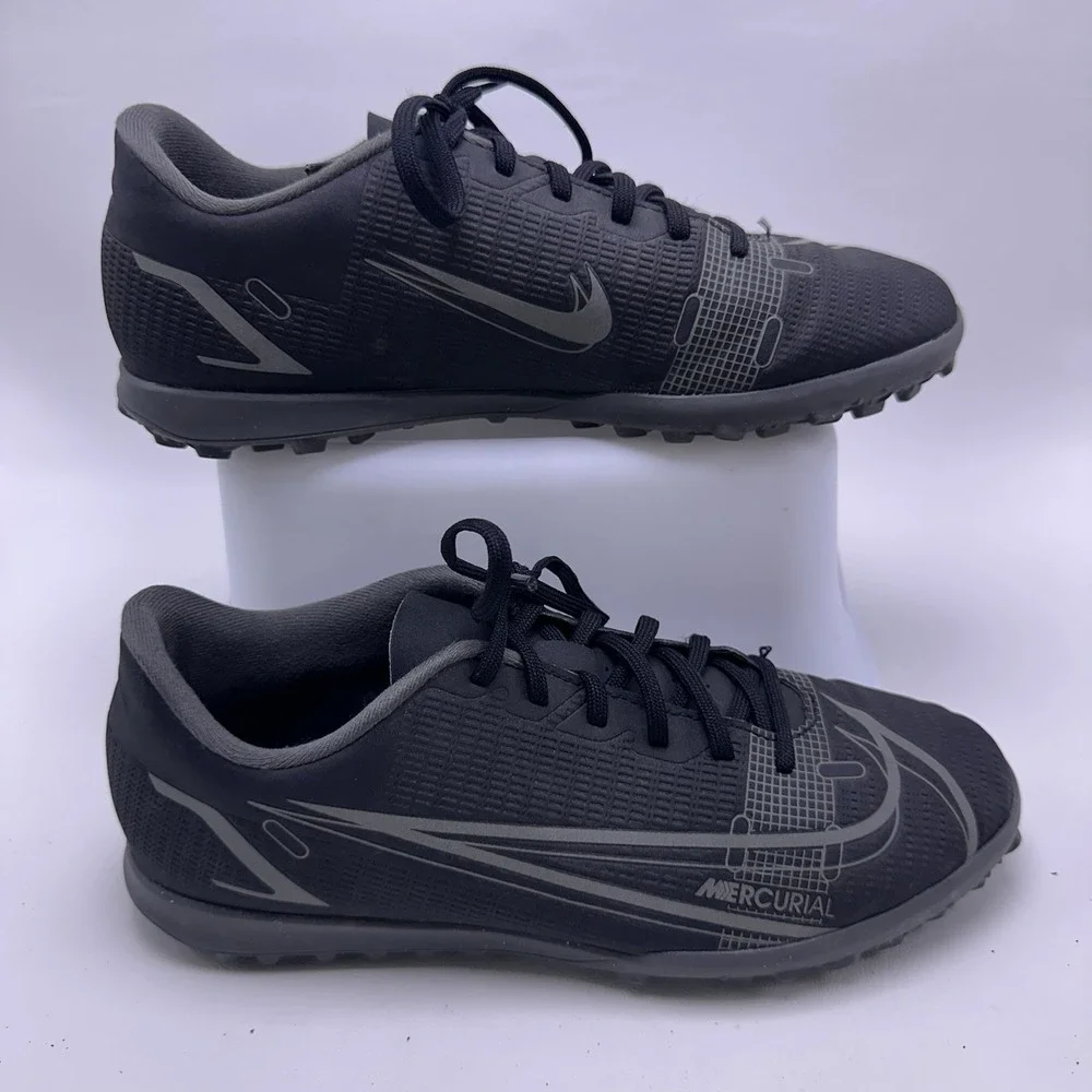 NIKE MERCURIAL VAPOR 14 CLUB TURF BLACK GREY CV0985-004 SOCCER SHOES SIZE 6